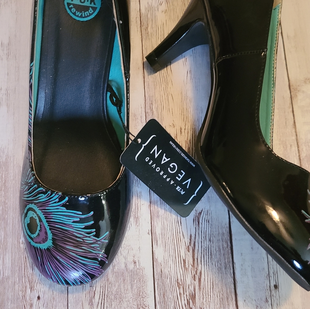 T.U.K. Size 9 Peacock Black Heels NWT